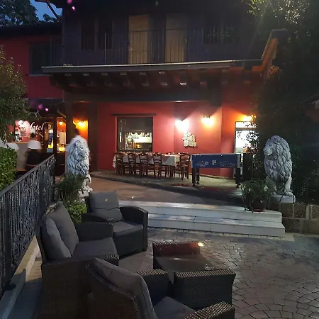 Il Dito E La Luna Hotel