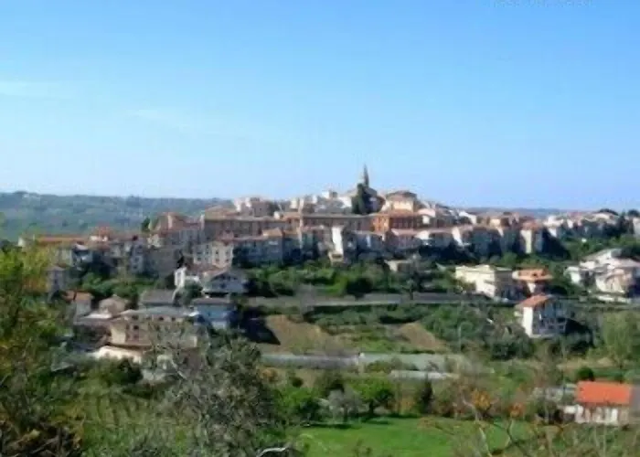 Il Dito E La Luna Ripa Teatina