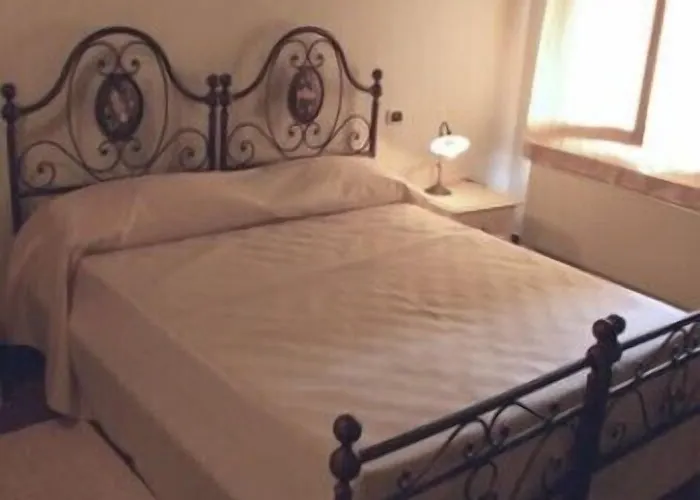 Il Dito E La Luna Hotel