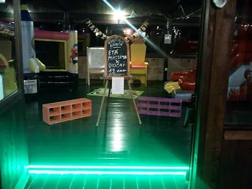 Hotel Il Dito E La Luna