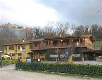 Il Dito E La Luna Ripa Teatina